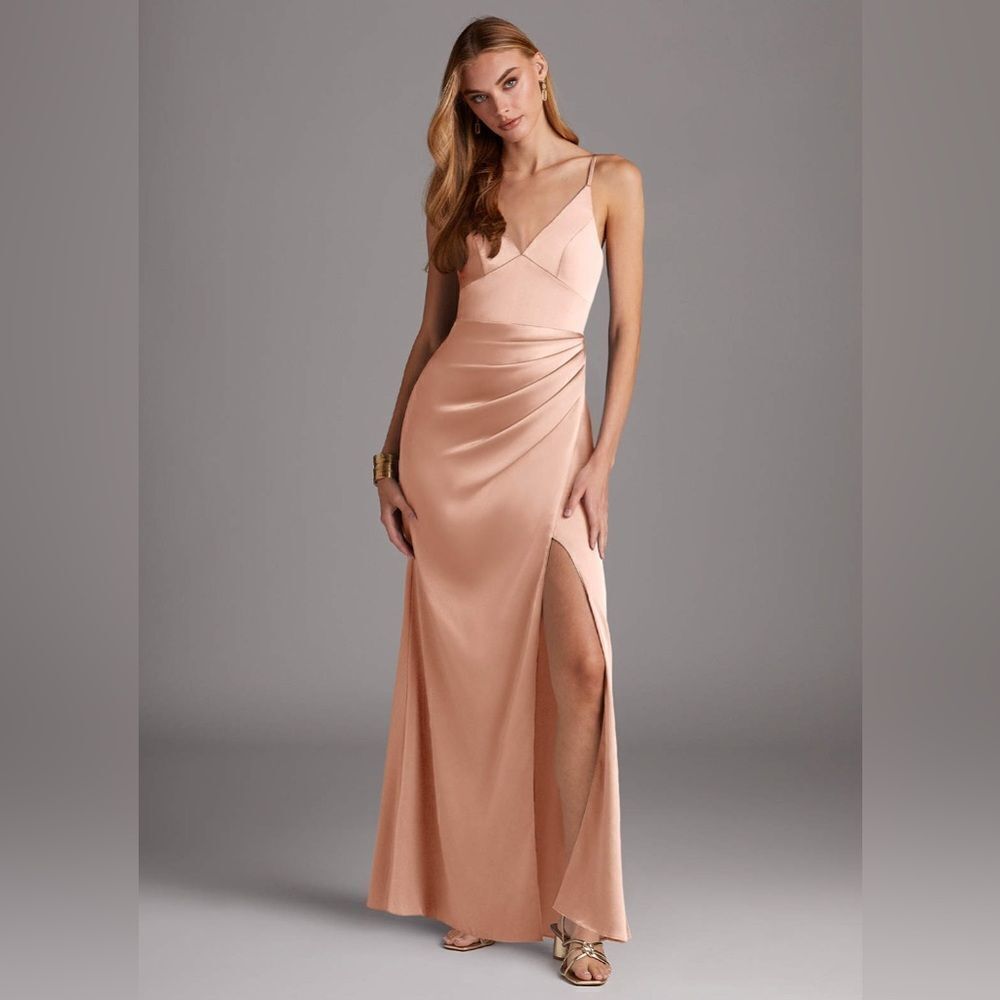 AZAZIE SHANIA NWT Rose Gold Sheath V-Neck Pleated Stretch Satin Dress Size C